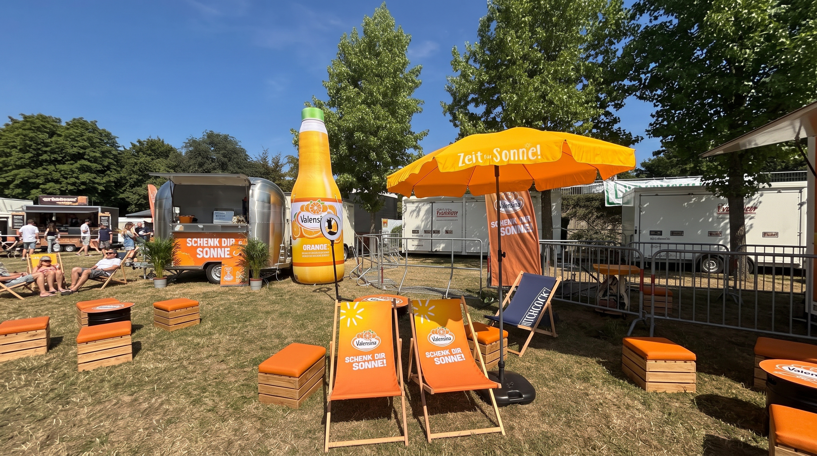 Chill-Area am Valensina-Stand beim Juicy Beats Festival