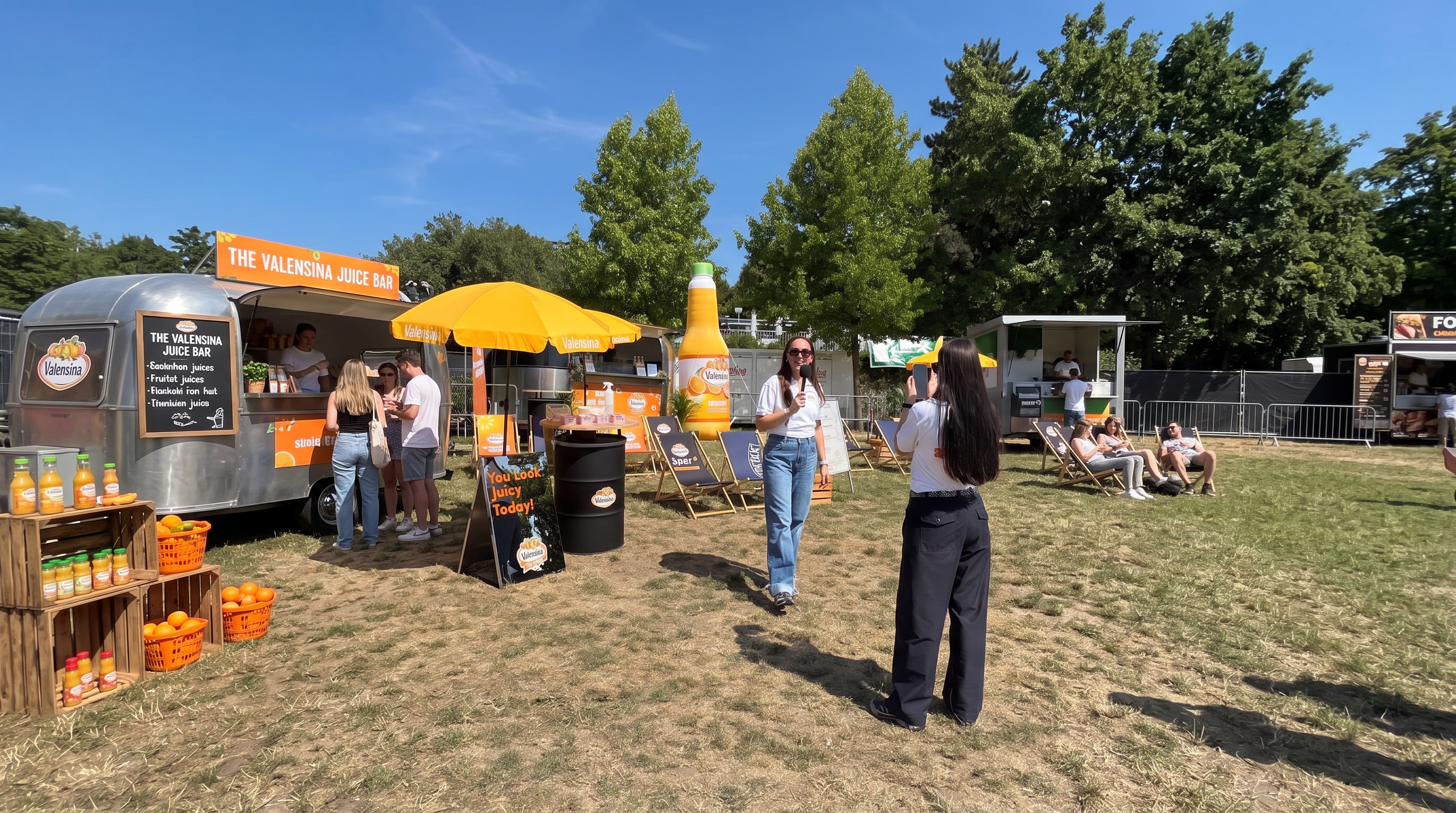 Team produziert erste Instagram- und TikTok-Videos beim Juicy Beats Festival
