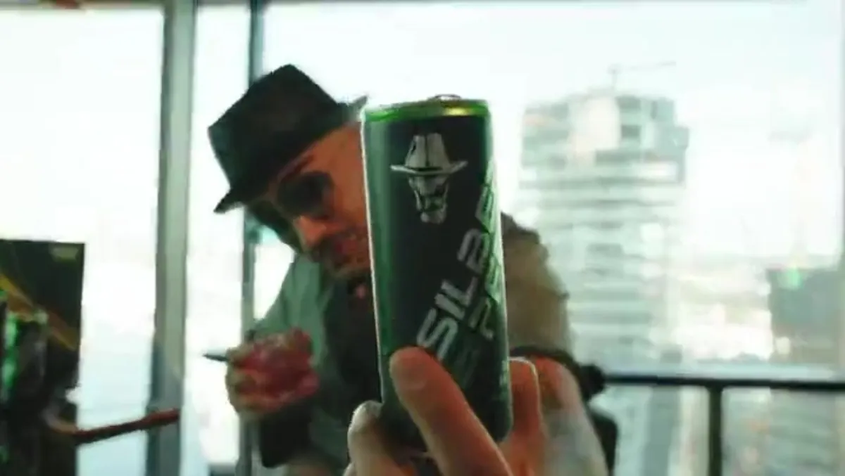 Silberpfeil Energy — Von Rapper-Collab bis Dubai, Kampagnenmotiv